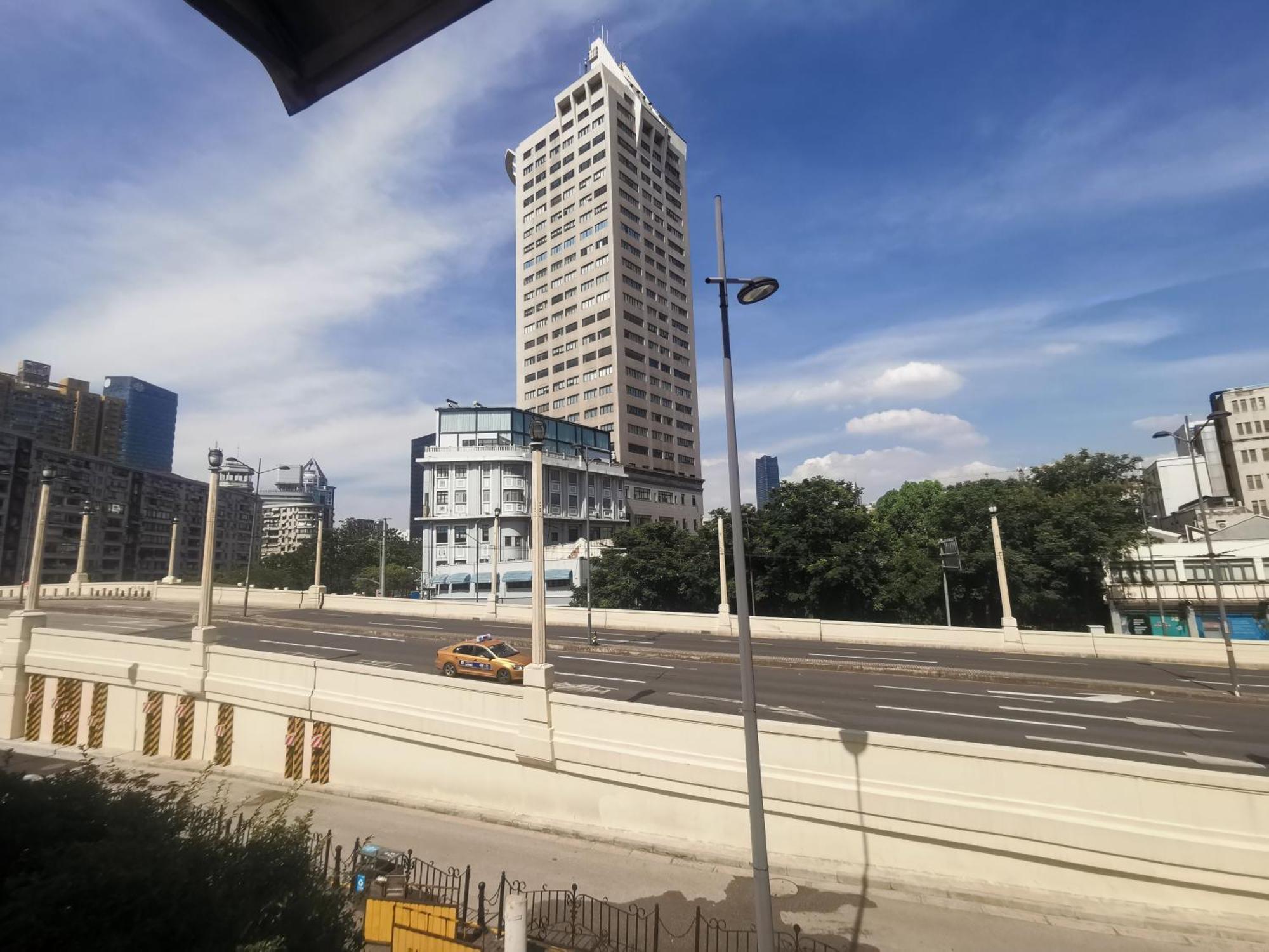 Shanghai Fish Inn Bund Екстериор снимка